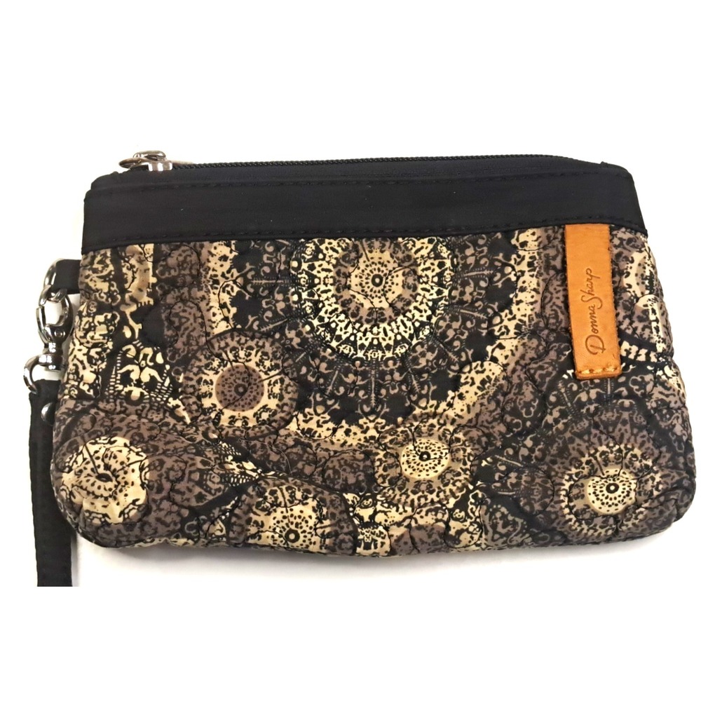 Donna Sharp Wristlet Quilted Brown & Beige Geometric 8" X 5 1/2"